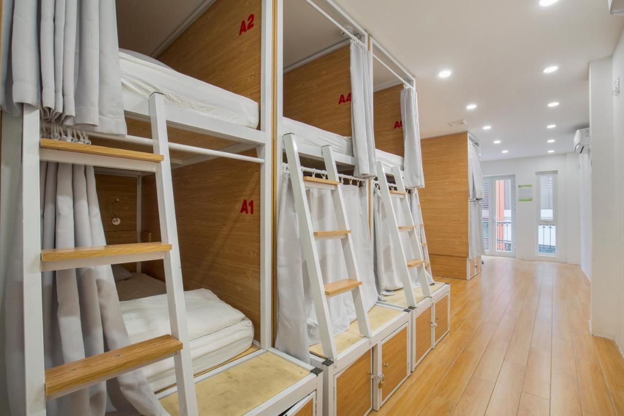 D'Annam Hostel Hanoi Bagian luar foto